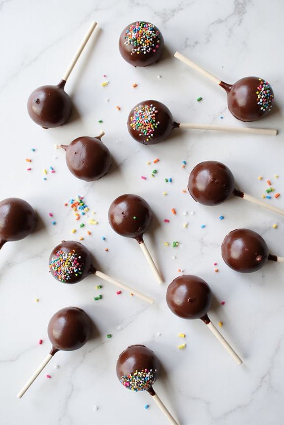 gluten free chocolate cake pops